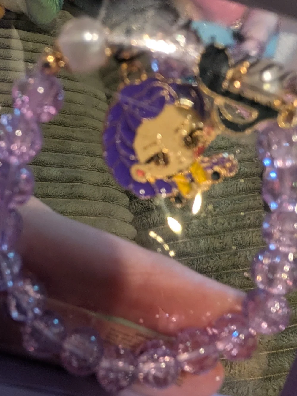 New K-pop Demon Hunters Mira Charm Bracelet In Case
